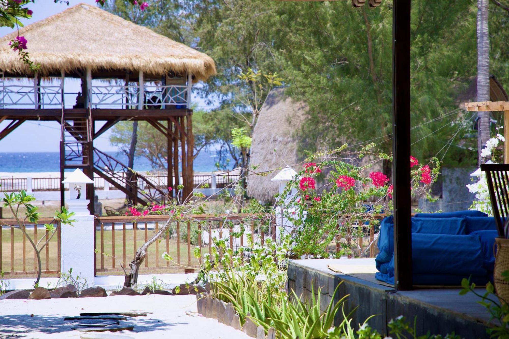 Villa Sunset Beach Gili Trawangan Bagian luar foto
