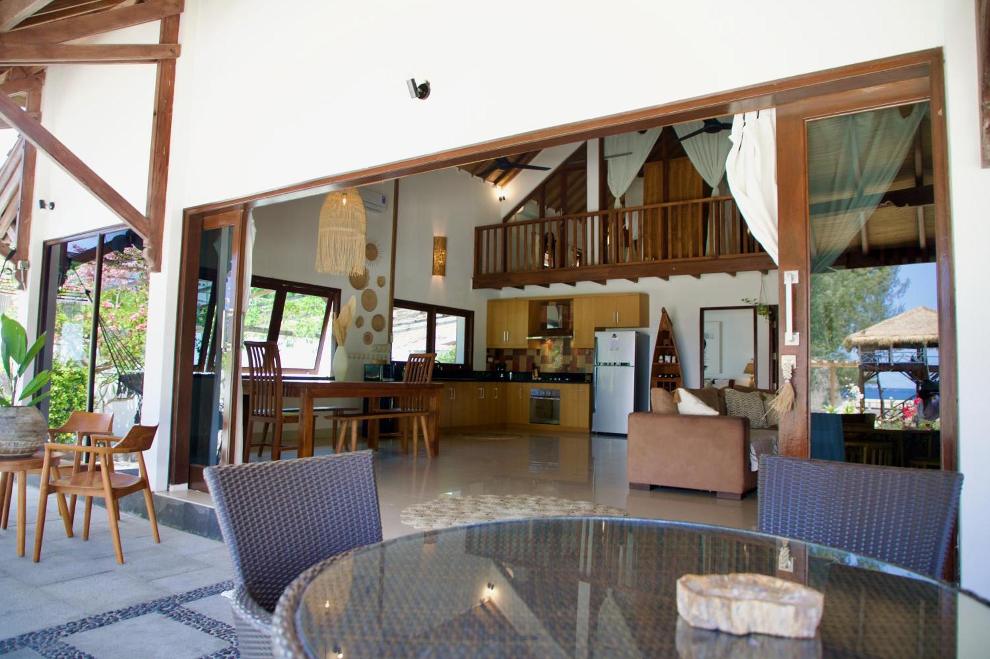 Villa Sunset Beach Gili Trawangan Bagian luar foto