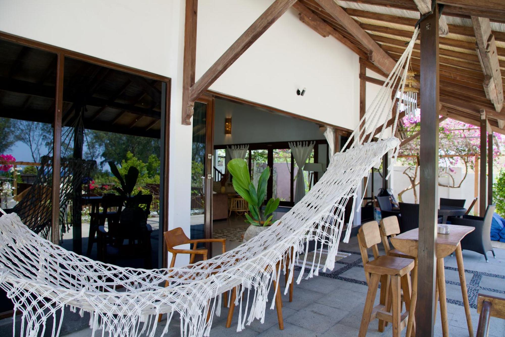 Villa Sunset Beach Gili Trawangan Bagian luar foto