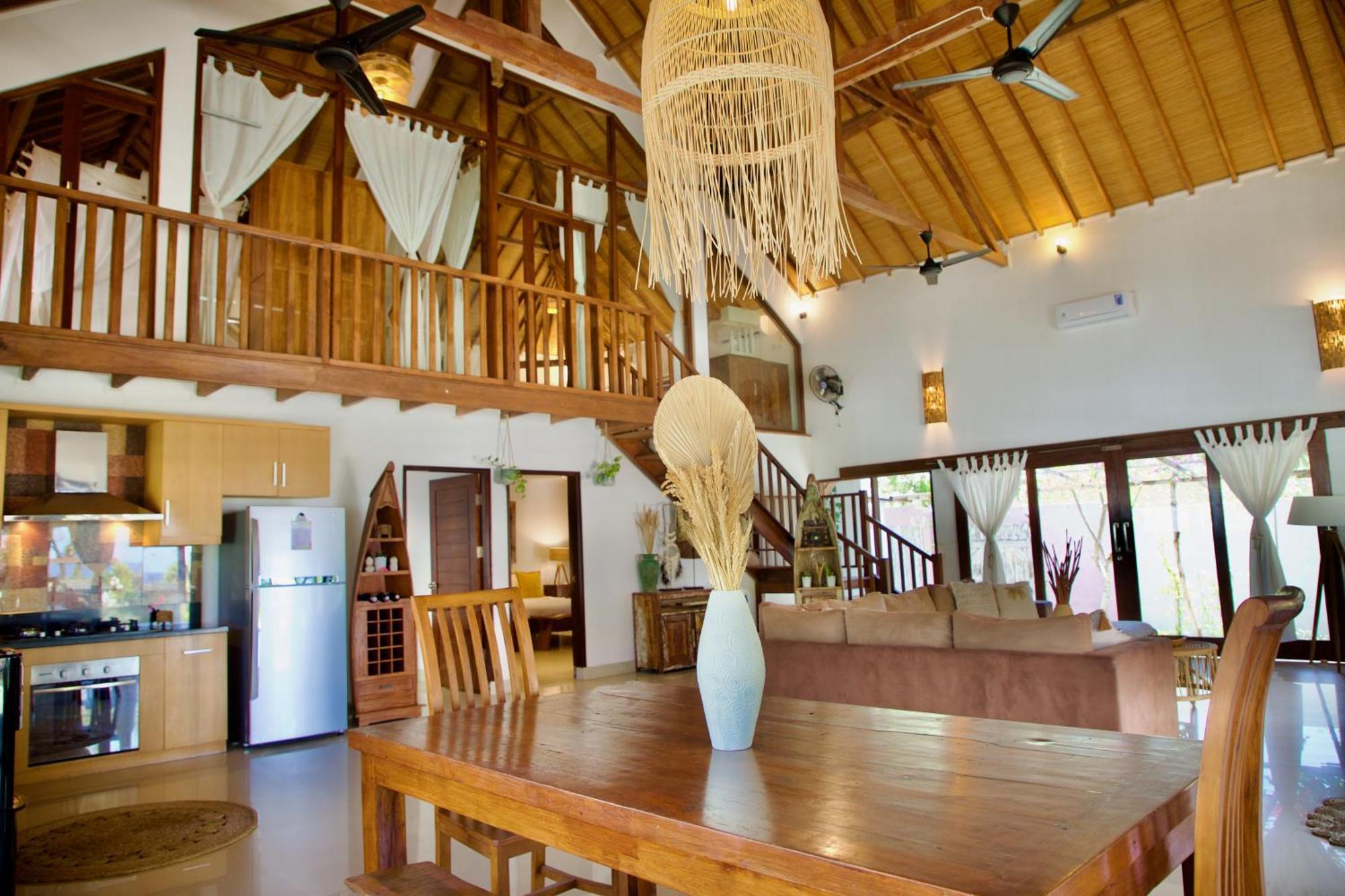 Villa Sunset Beach Gili Trawangan Bagian luar foto