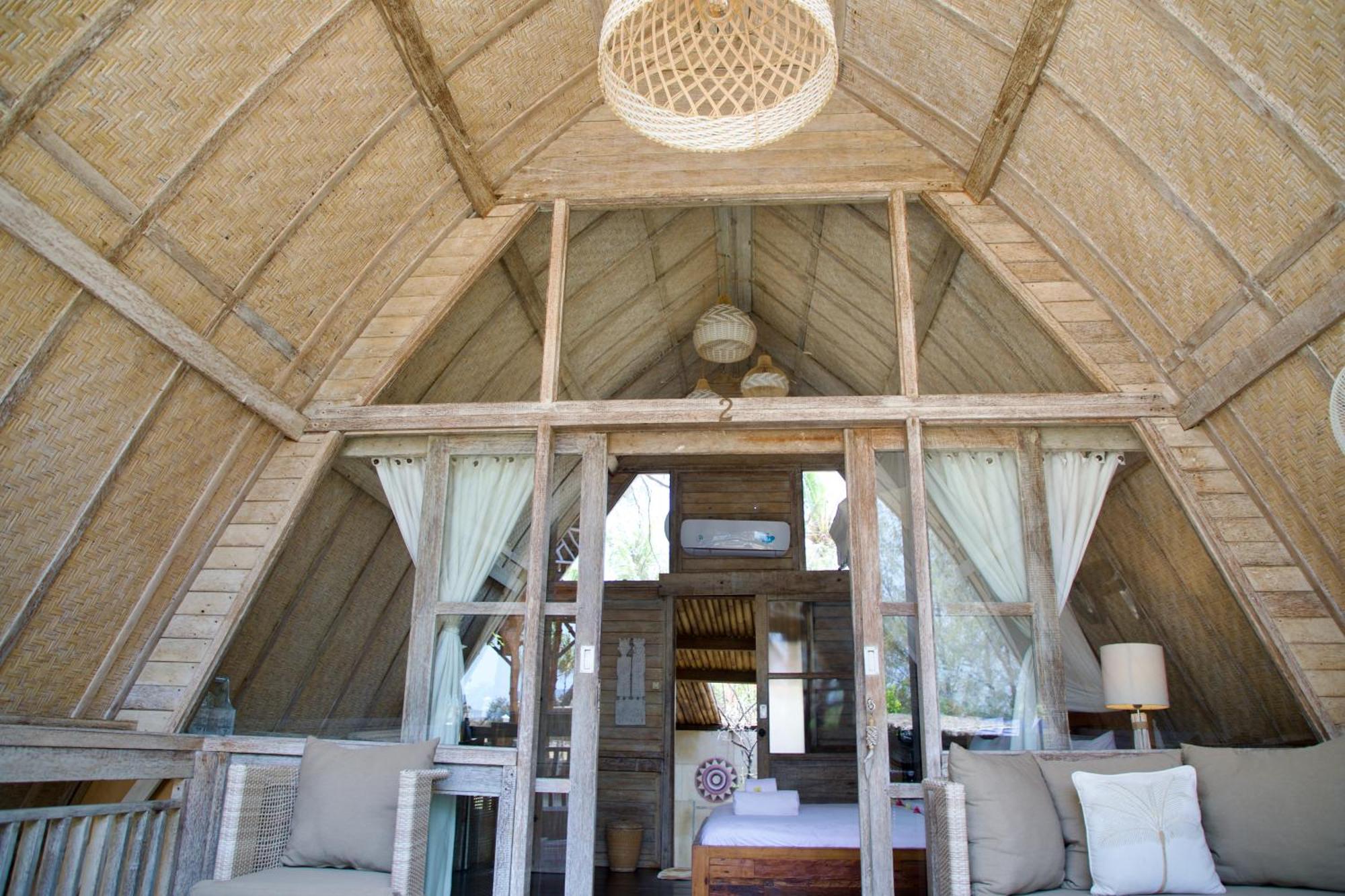 Villa Sunset Beach Gili Trawangan Bagian luar foto