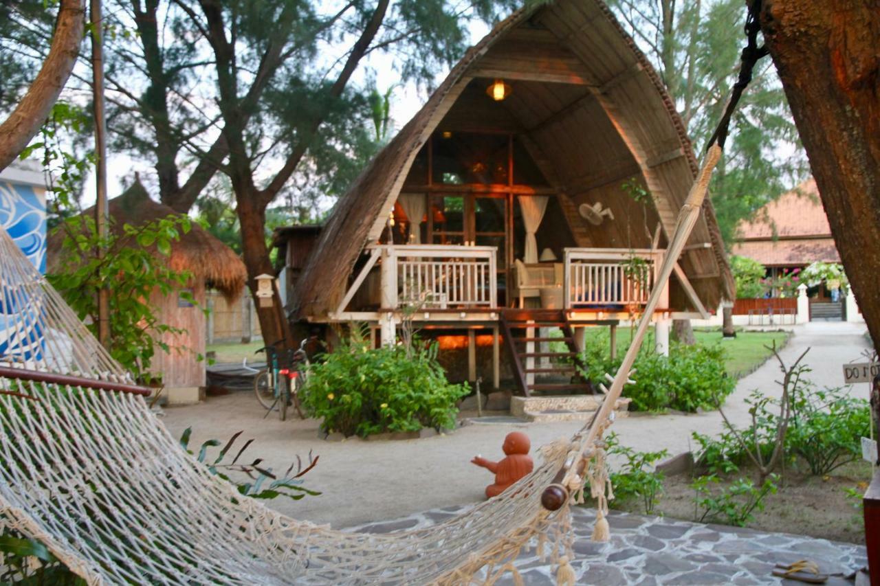 Villa Sunset Beach Gili Trawangan Bagian luar foto